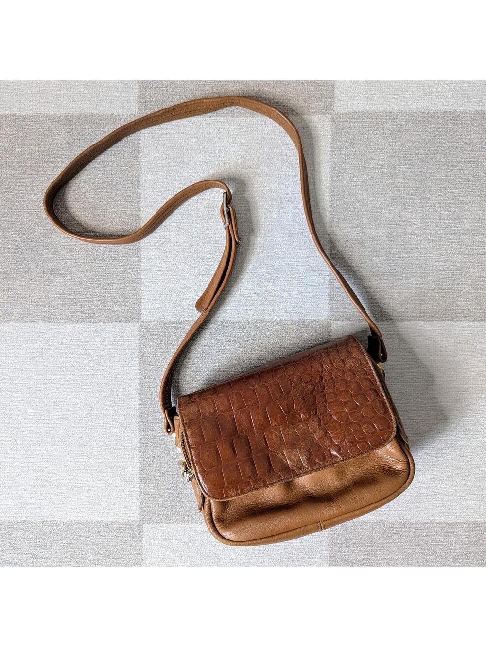 Vintage 90s Jacqueline Ferrar brown leather croc embossed crossbody bag